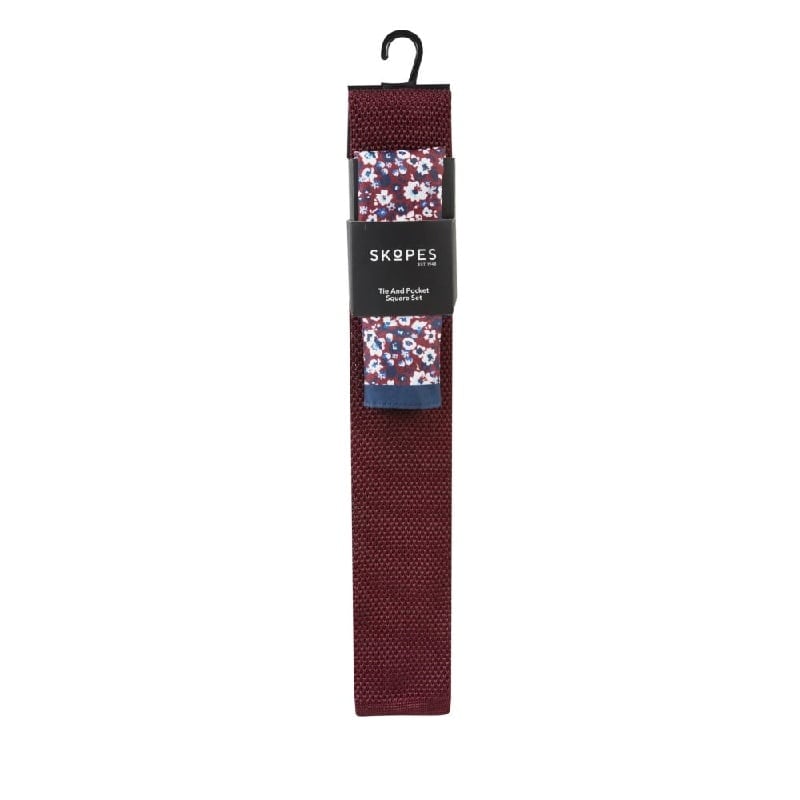 SKOPES EXTRA LONG KNITTED TIE AND POCKET SQUARE SET WINE