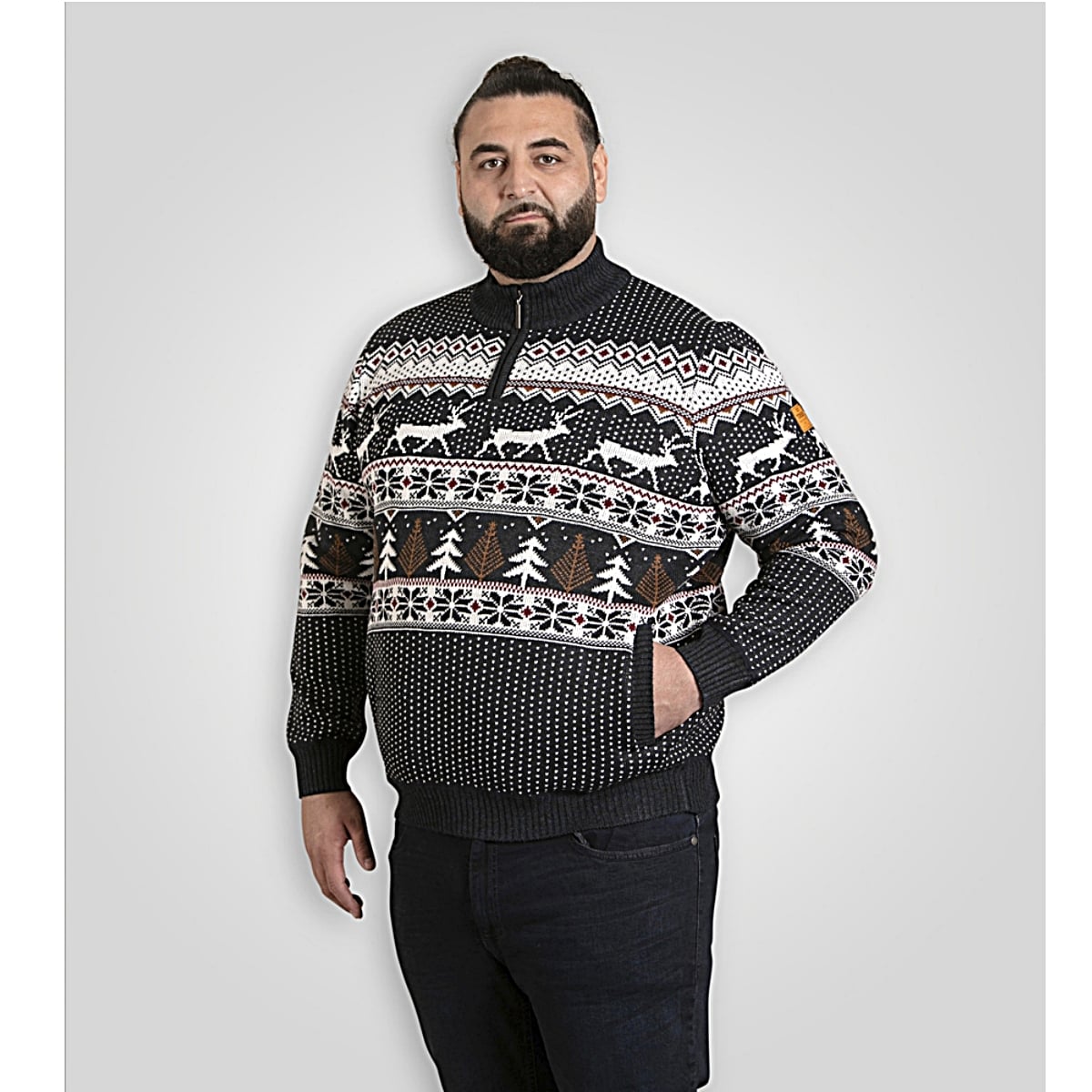 D555 NICHOLAS Knitted Christmas Jumper with 1/4 Zip and Bonded Fleece Lining £40 up to 6XL D555 NICHOLAS Knitted Christmas Jump