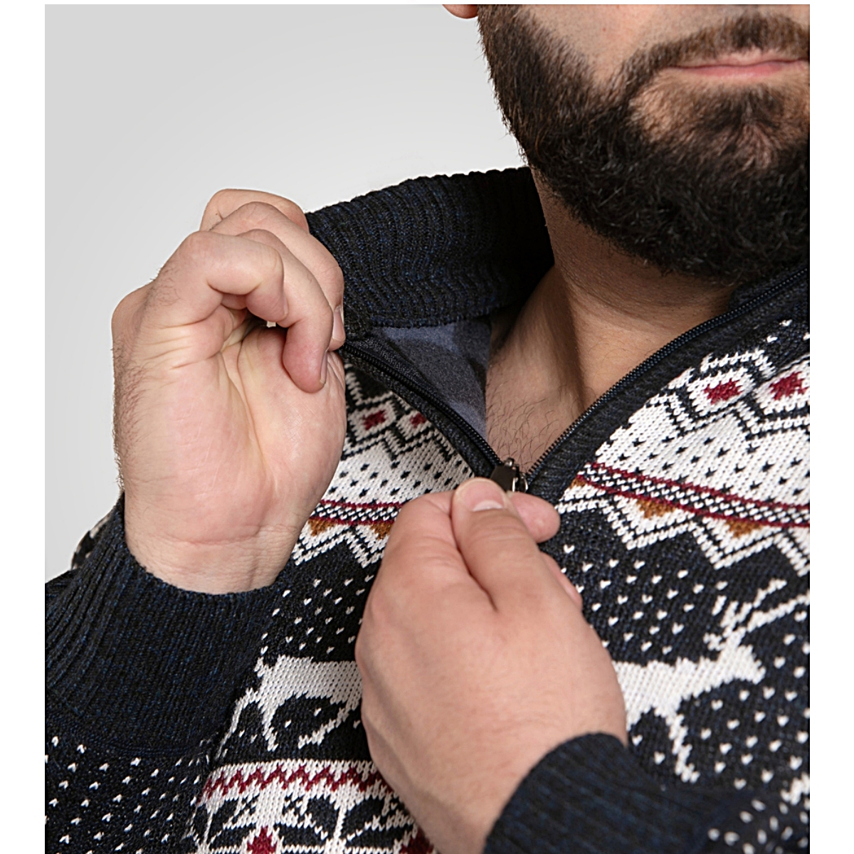 D555 NICHOLAS Knitted Christmas Jumper with 1/4 Zip and Bonded Fleece Lining