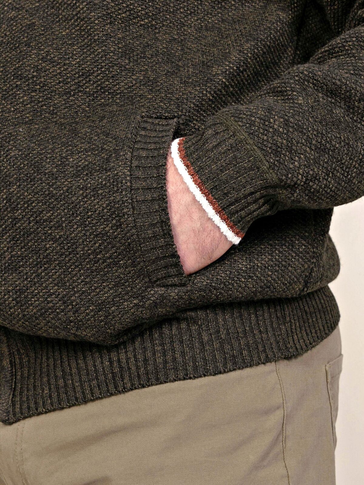D555 Big Knitted Zip Through with Bonded Check Lining KHAKI CESAR 802004